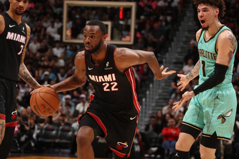 进攻端的巨 进攻端的巨