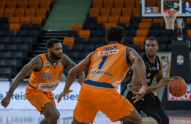 燃了赛场上 燃了赛场上