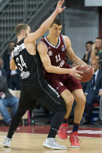 高诗岩为山 高诗岩为山